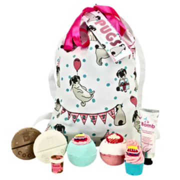 Pugs & Kisses Wash Bag Gift Pack