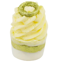 Five Gold Rings Bath Mallow