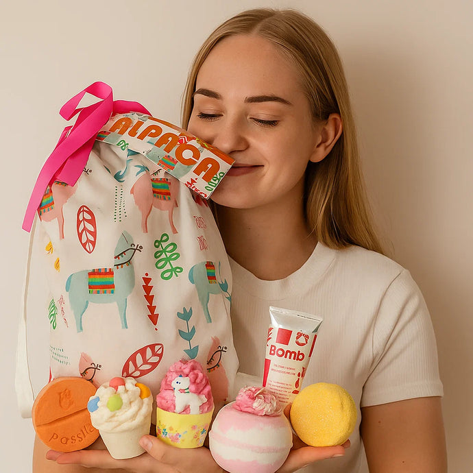 Alpaca My Bags Cotton Gift Bag