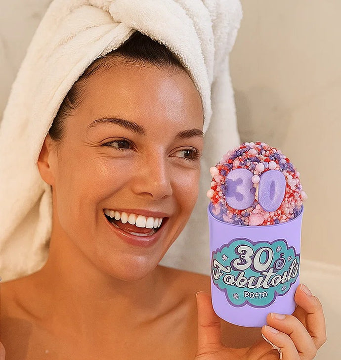 30 & Fabulous Glow Up Bath Bomb & Candle Duo