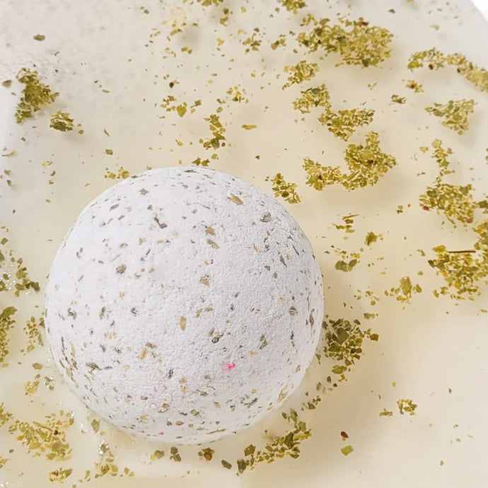 CB Dream Bomb Vegan Bath bomb Raw