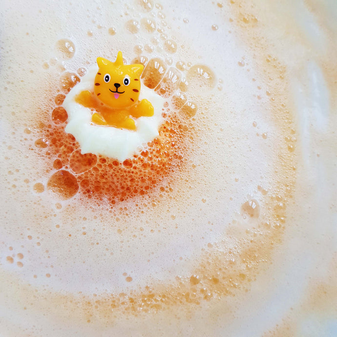 Meow for Now Toy Bath bomb