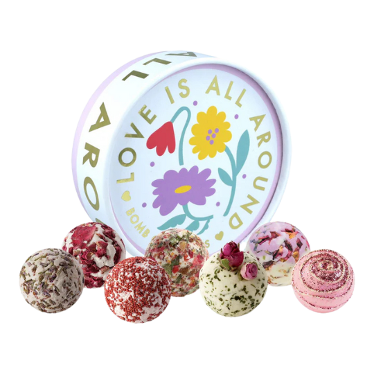 Love is All Around Creamer Gift Pack