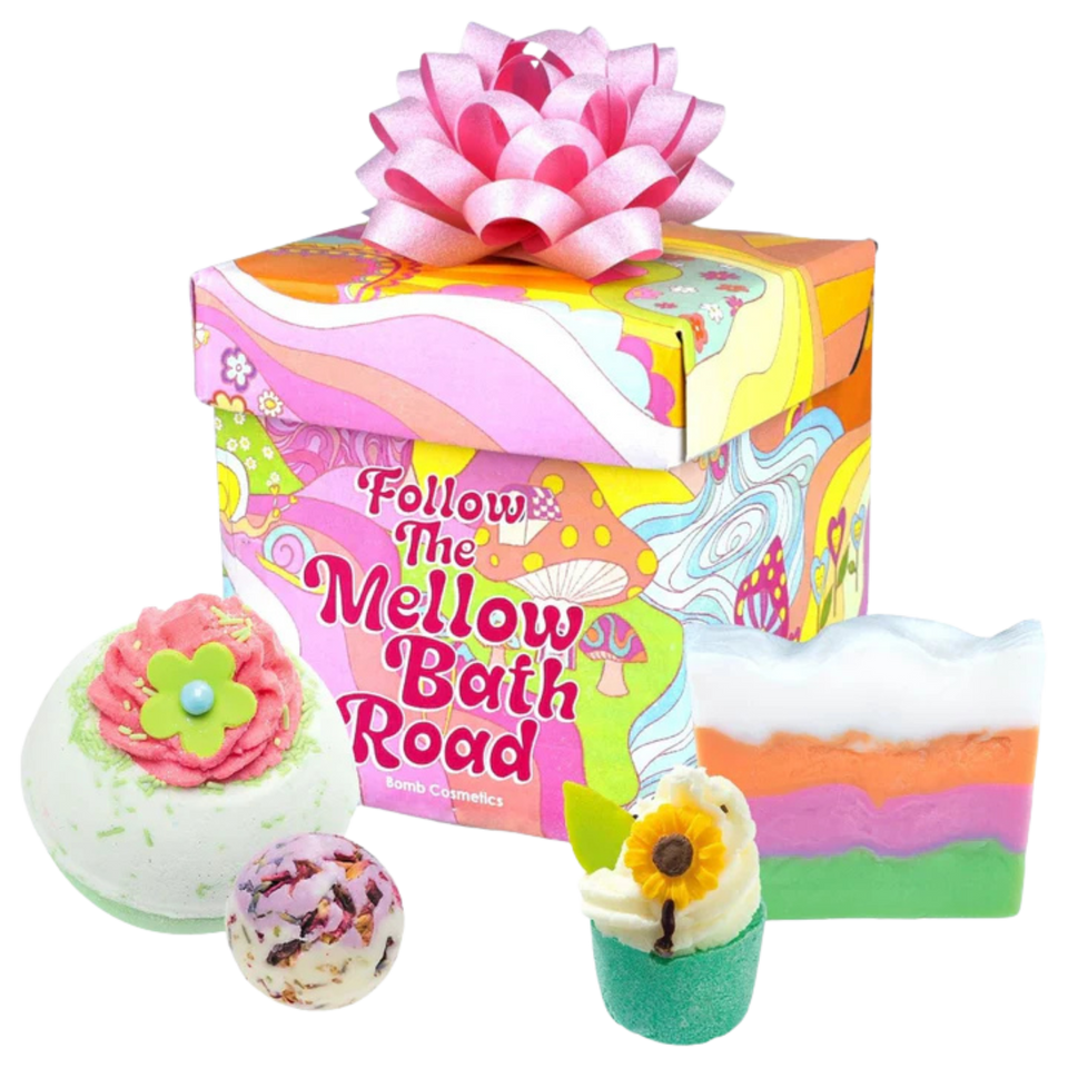 Follow the Mellow Bath Road Cube Bow Gift Pack