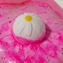 Wild Flower Vegan Raw bath bomb