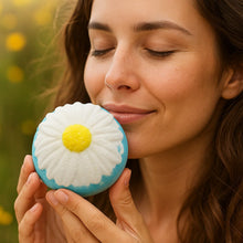 Daisy Chain Vegan Bath bomb RAW