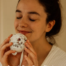 Rose Vegan Raw bath bomb